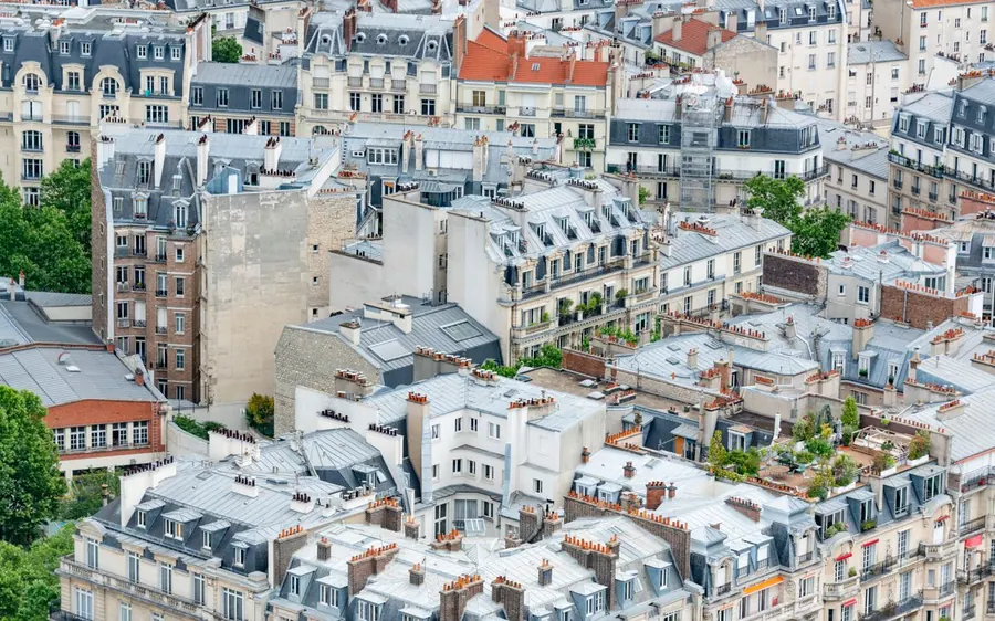 Les toits de Paris vus du ciel